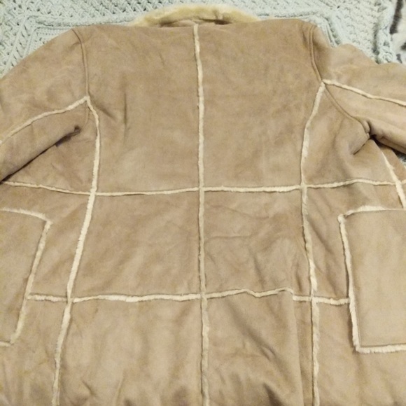 Suede and faux fur winter coat - Picture 4 of 5